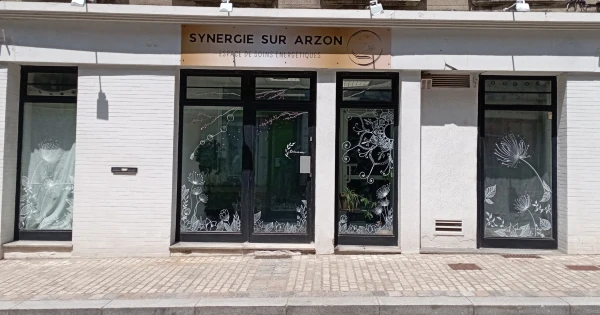 vitrine craponne sur arzon medecine chinoise mandala fleurs